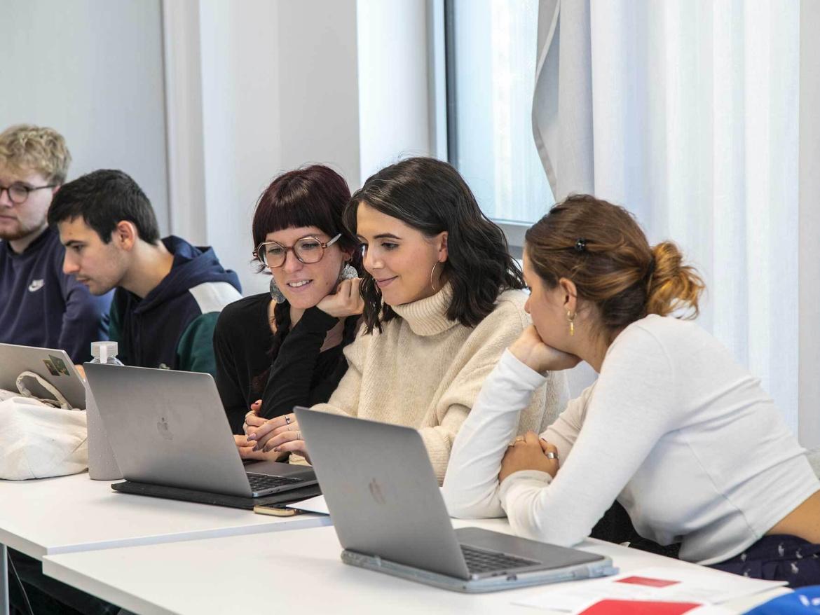 Parcours de professionnalisation en ligne